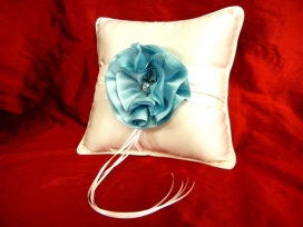 Robin's Egg Flower Ring Pillow