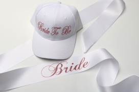"BRIDE TO BE" WHITE CAP & SASH SET