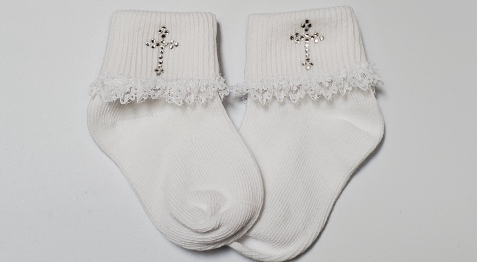 Girl&#39;s White Socks w/ Cry. Cross & Lace