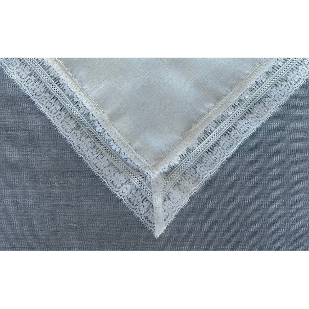 Ivory & lace linen hanky