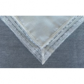 Ivory & lace linen hanky
