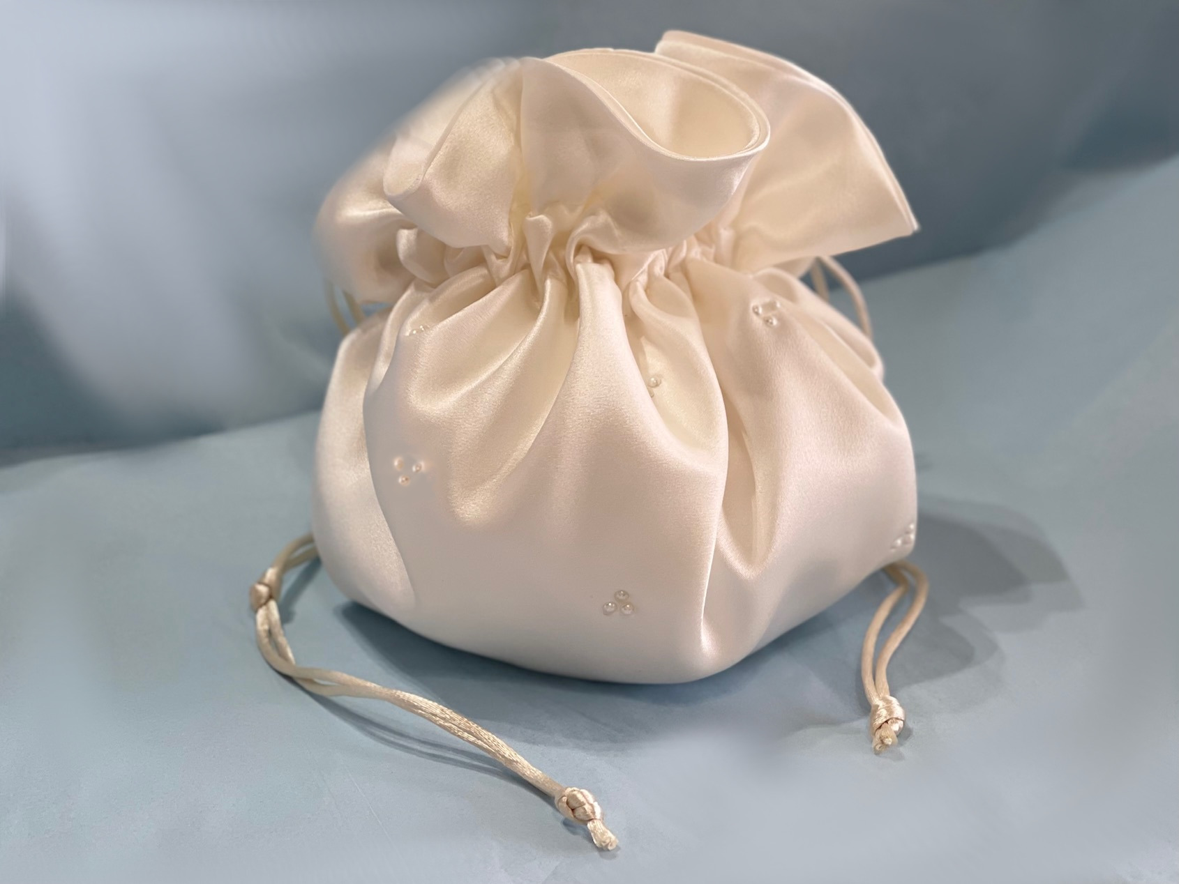 Silk-Satin Cluster Pearl Pouch