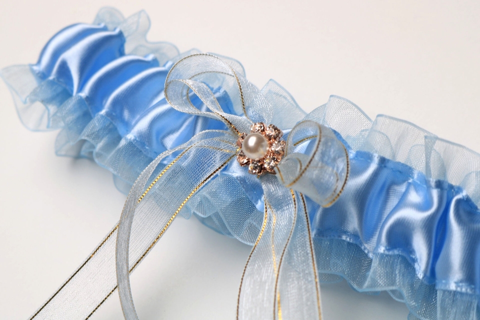Double Ruffle Light Blue Garter