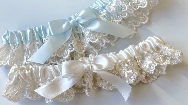 Embroidered Lace Garter
