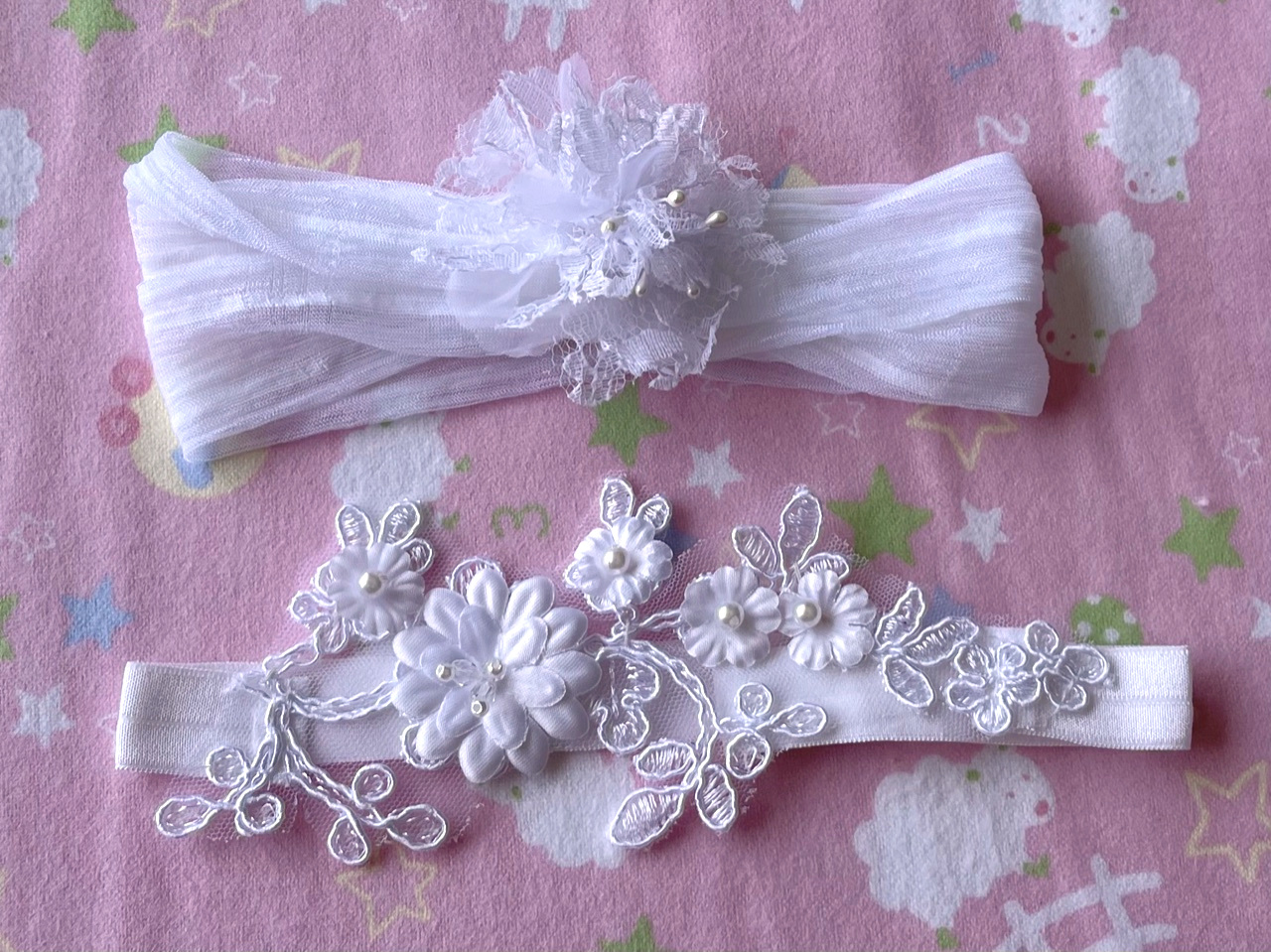 Set of 2 White Headbands with lace & flowers