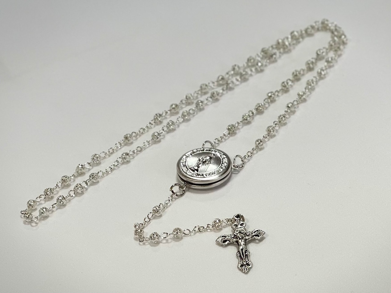 *PRE-ORDER* Silver Filigree Locket Rosary
