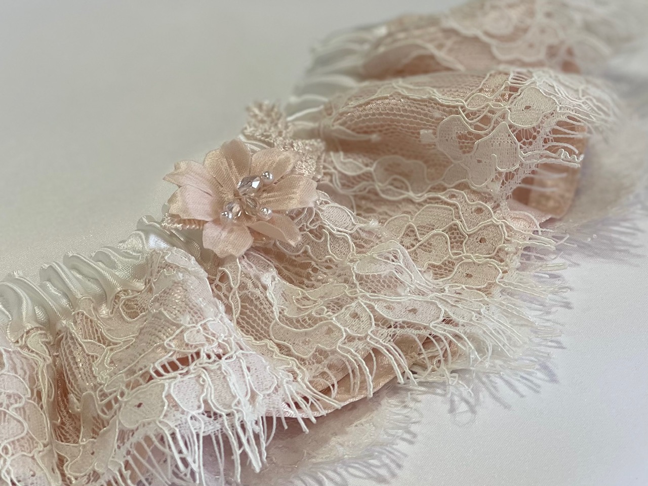 Chantilly Lace Eyelash Garter w/ Blush Accents