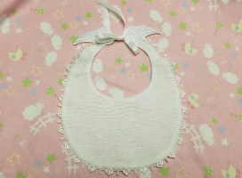 Girl's Baby Bib with Angel Wings