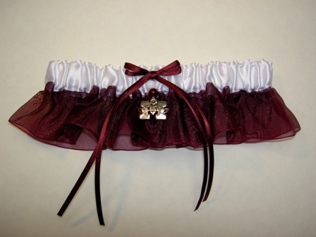 Mississippi State Inspired Garter with Licensed Collegiate Charm