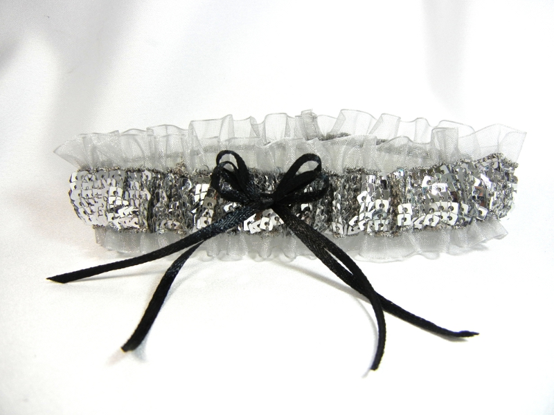 Metallic Sequin Double-Ruffle Garter