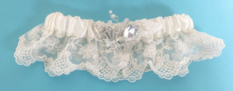 Embroidered Net Garter