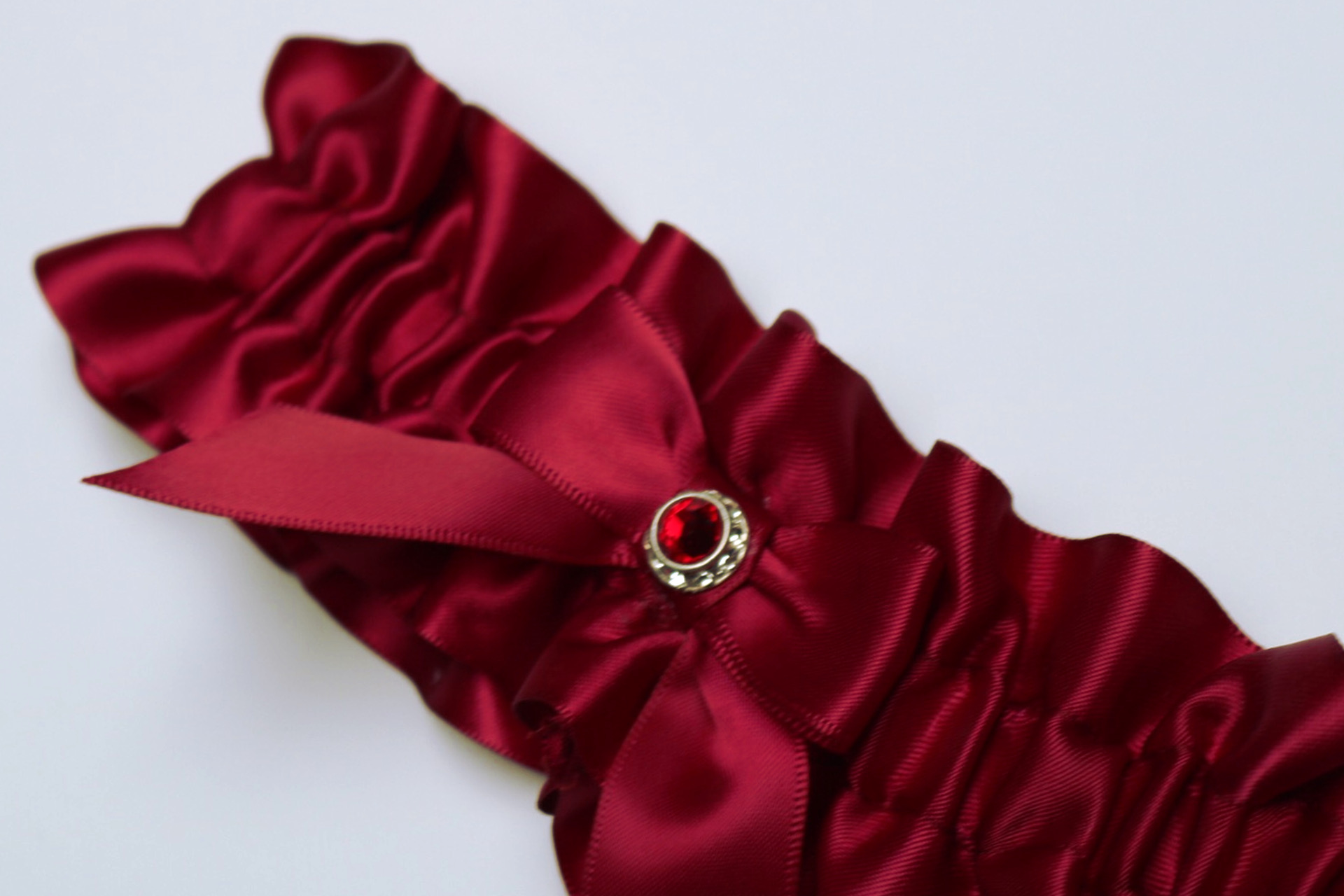 JESTER RED PROM GARTER