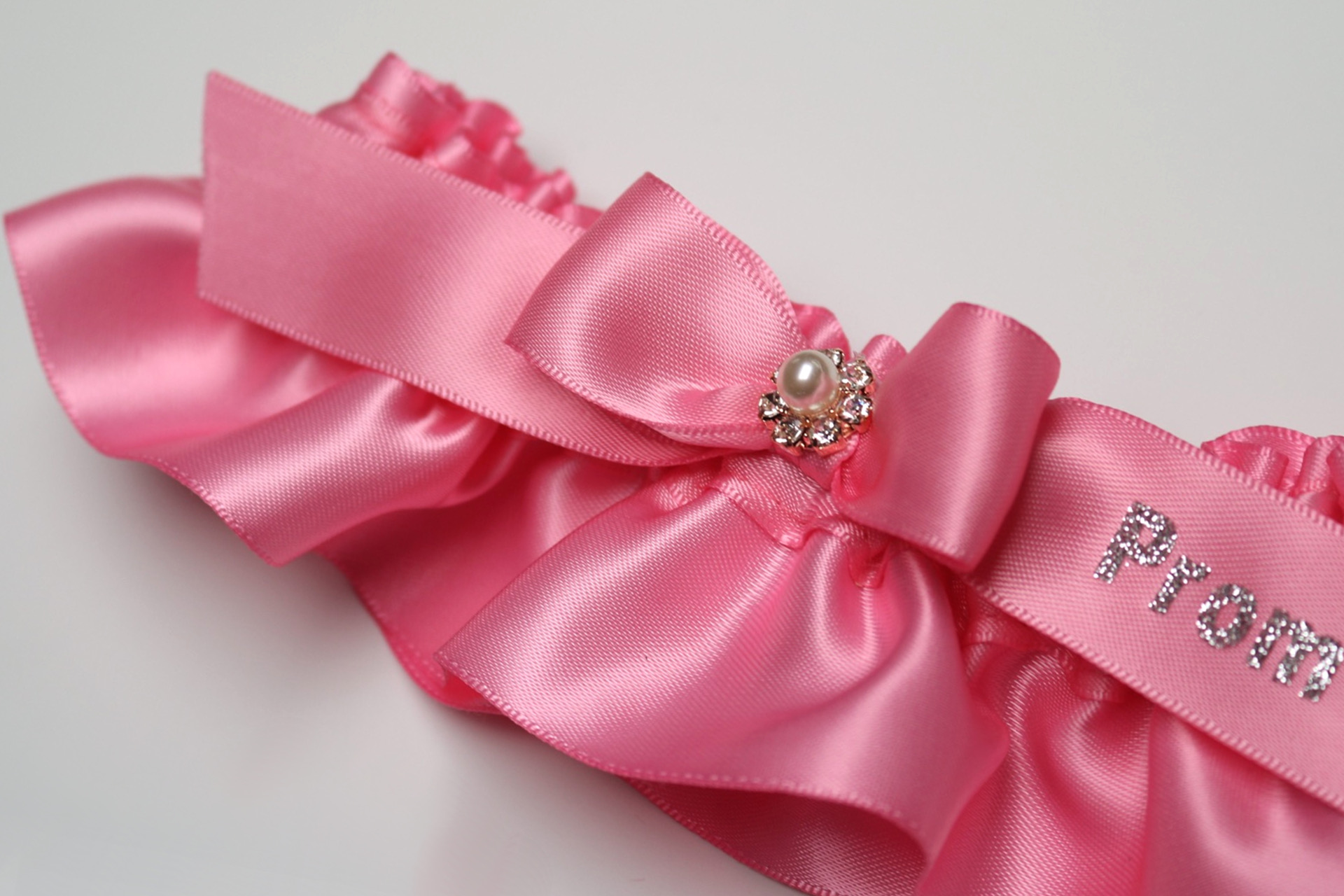 VIVA MAGENTA PRINCESS PINK PROM GARTER