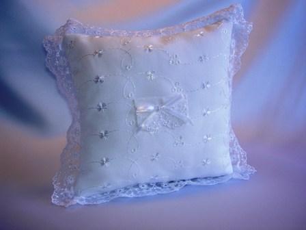 White Eyelet Tooth Fairy Pillow