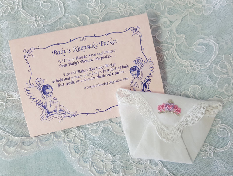 Baby's Keepsake Pocket