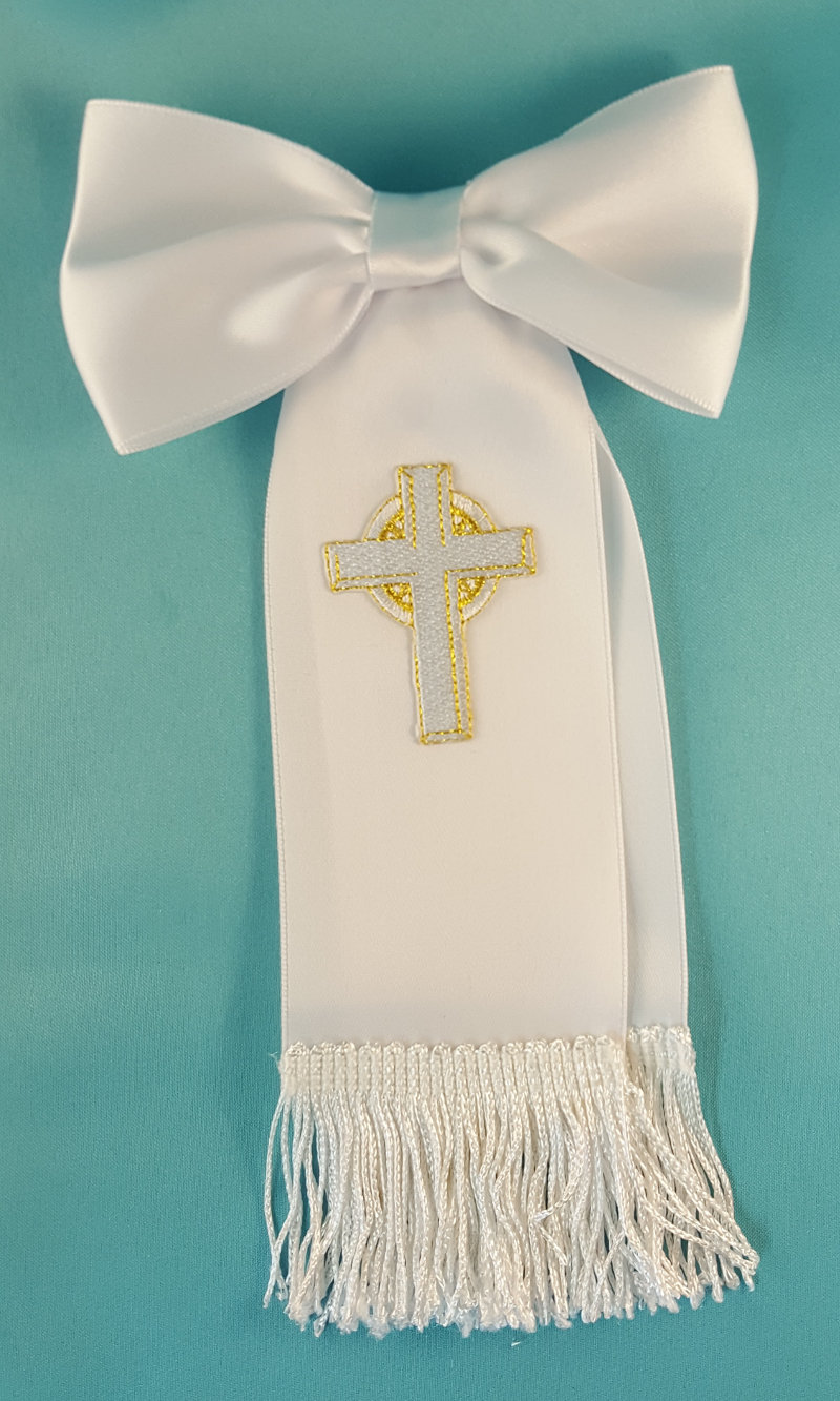 Armband with Gold Cross