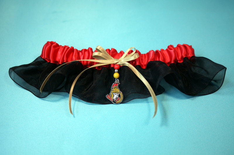 Ottawa Senators Inspired Garter with Licensed Charm